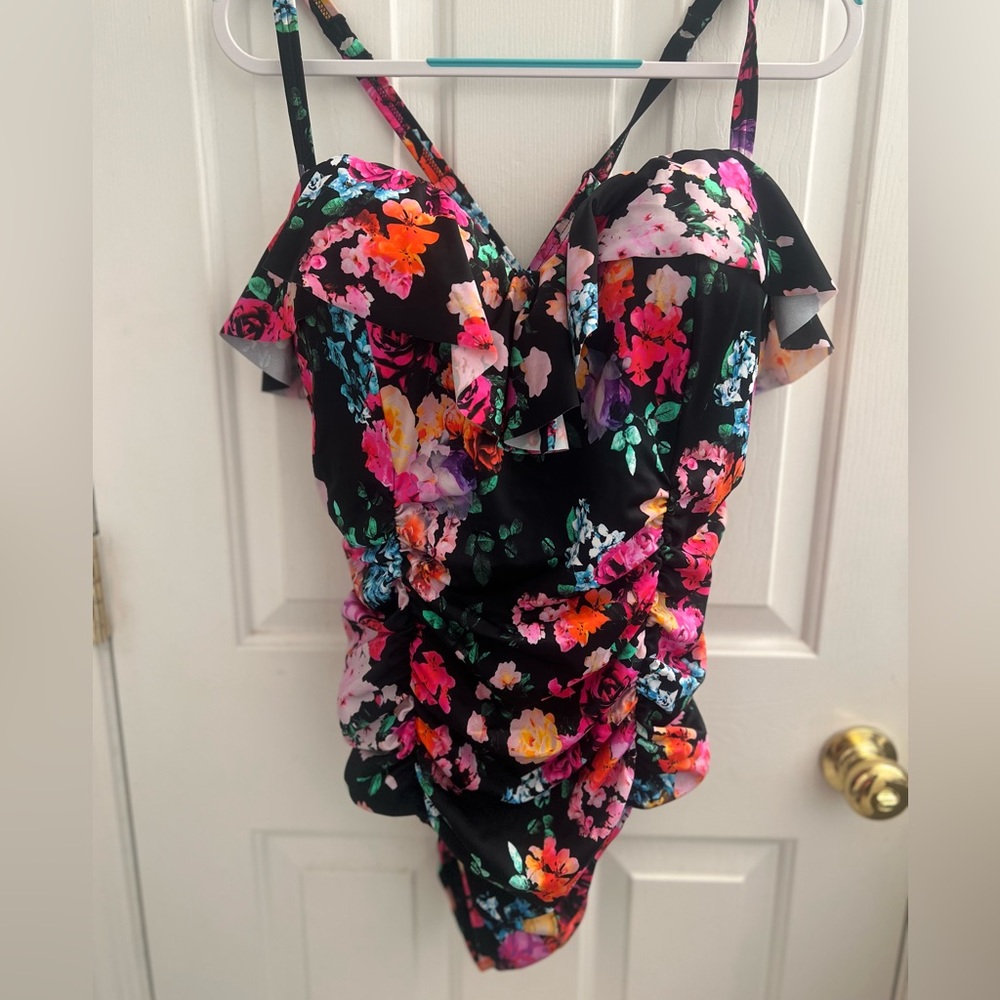 NWT - Torrid Bathing Suit